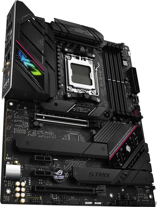 Материнська плата Asus ROG Strix B650E-F Gaming WIFI Socket AM5