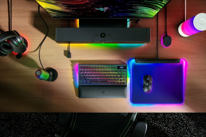 Клавіатура бездротова Razer BlackWidow V4 Pro ANSI Black (RZ03-05130100-R3M1)
