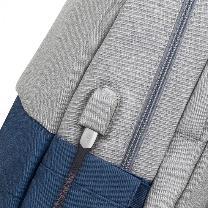 Рюкзак Rivacase Prater 7567 17.3" Grey/Dark Blue