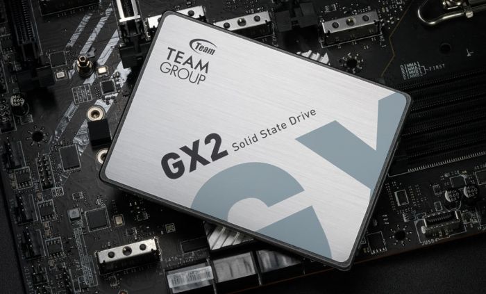 Накопичувач SSD 512GB Team GX2 2.5" SATAIII TLC (T253X2512G0C101)