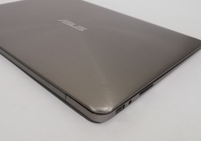 Ноутбук Asus ZenBook UX330C (AZBUX330C) б.в