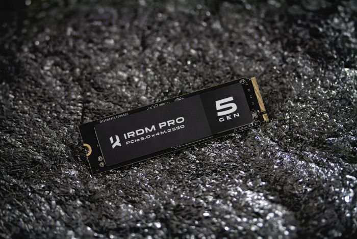 Накочувач SSD 2TB Goodram IRDM Pro Gen5 M.2 2280 PCIe 5.0 x4 3D TLC (IRP-SSDPR-P54S-2K0-80)