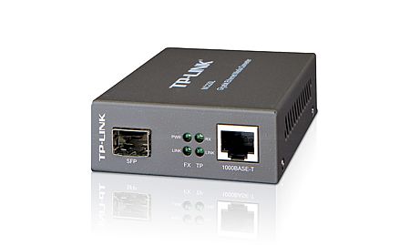 Медіаконвертер TP-Link MC220L (MM до 0,55 км, SM до 10км)